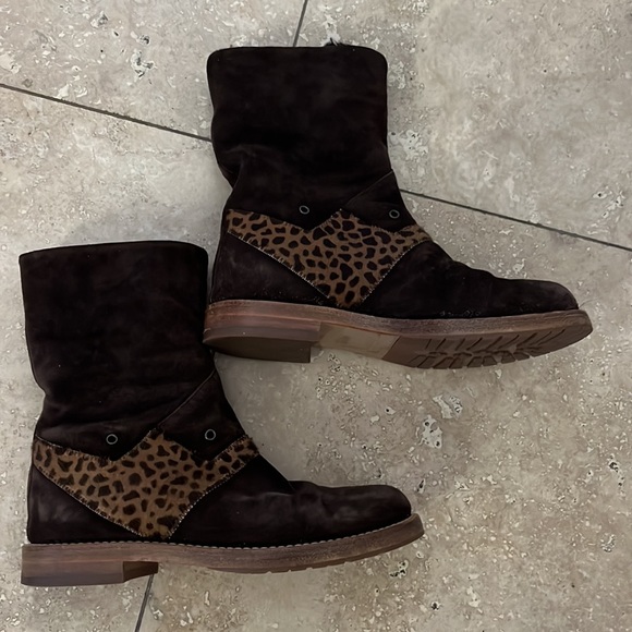 Marc Jacob’s Women’s Suede and fur pull on boots size 5.5; Like new - Picture 4 of 7